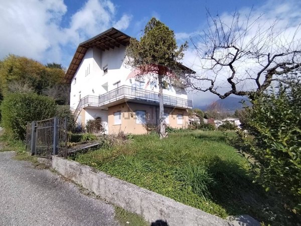 casa indipendente in vendita a Pedavena