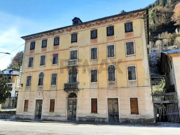 casa indipendente in vendita a Perarolo di Cadore