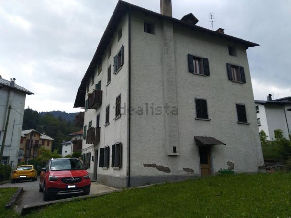 casa semindipendente in vendita a Pieve di Cadore in zona Tai