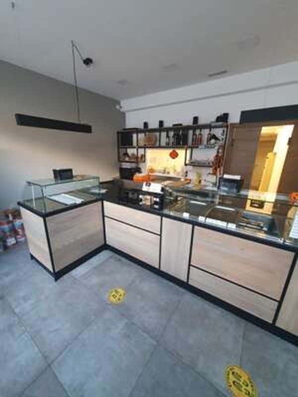 locale commerciale in vendita a Pieve di Cadore