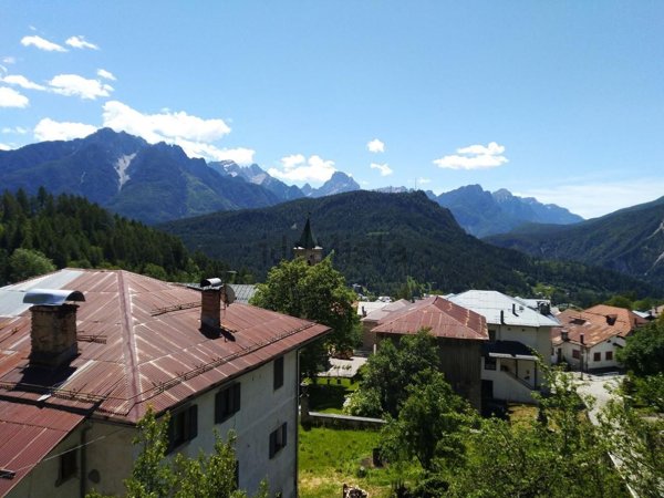 appartamento in vendita a Pieve di Cadore in zona Nebbiù