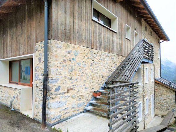 appartamento in vendita a Pieve di Cadore in zona Nebbiù