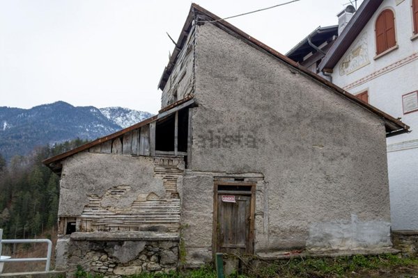 appartamento in vendita a Pieve di Cadore in zona Tai