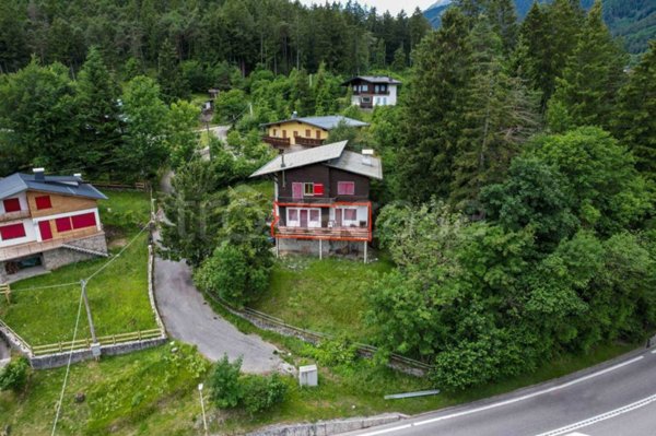 appartamento in vendita a Pieve di Cadore in zona Sottocastello
