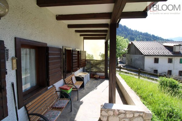 appartamento in vendita a Pieve di Cadore in zona Nebbiù