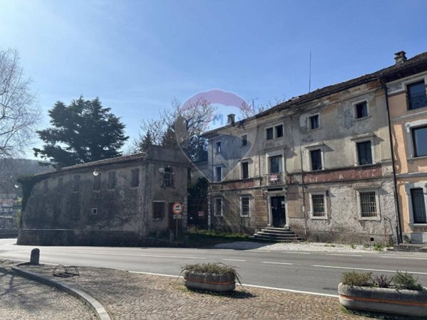 casa indipendente in vendita a Ponte nelle Alpi