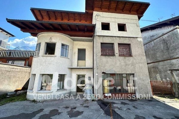 casa indipendente in vendita a Ponte nelle Alpi