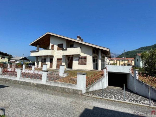 casa indipendente in vendita a Ponte nelle Alpi in zona Soccher