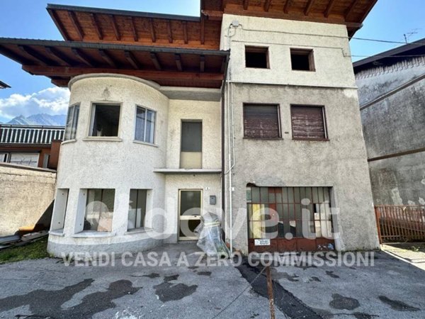 casa indipendente in vendita a Ponte nelle Alpi in zona Polpet