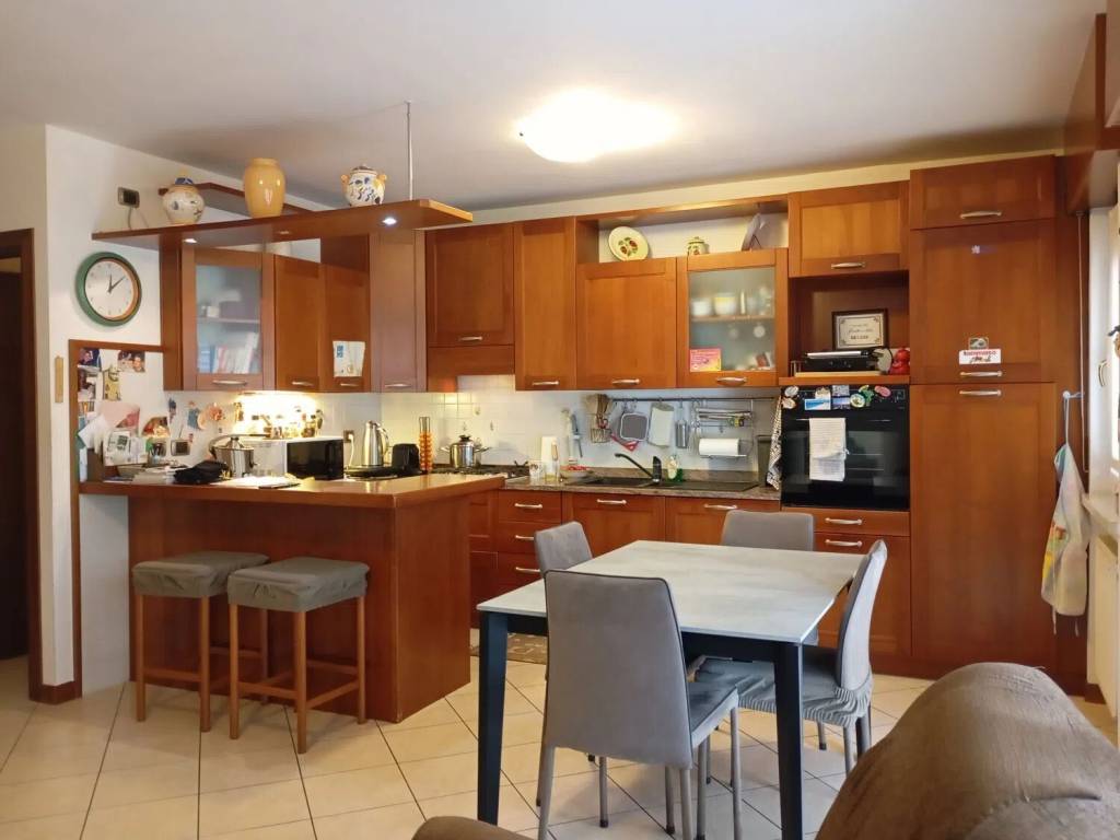 casa indipendente in vendita a Ponte nelle Alpi in zona Piaia
