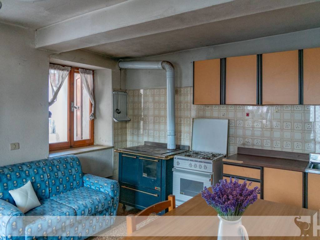 casa indipendente in vendita a Ponte nelle Alpi in zona Quantin