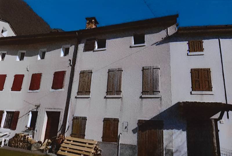 casa indipendente in vendita a Ponte nelle Alpi in zona Cadola