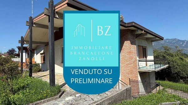 casa indipendente in vendita a Ponte nelle Alpi in zona Cadola