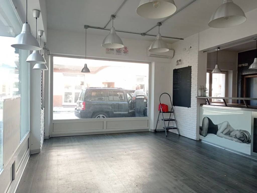 negozio in vendita a Ponte nelle Alpi in zona Polpet