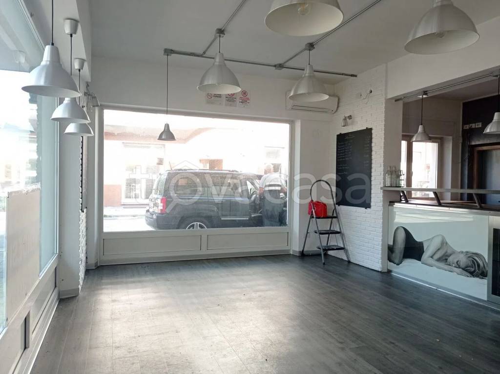 negozio in vendita a Ponte nelle Alpi