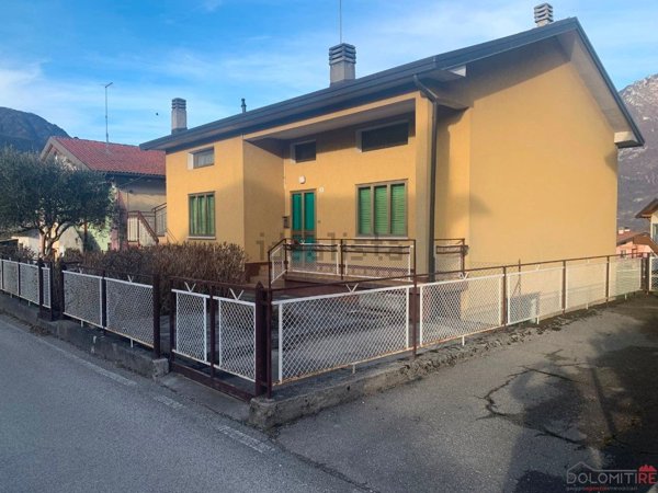 casa indipendente in vendita a Ponte nelle Alpi