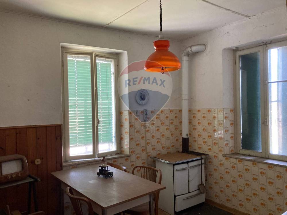 casa indipendente in vendita a Ponte nelle Alpi in zona La Secca