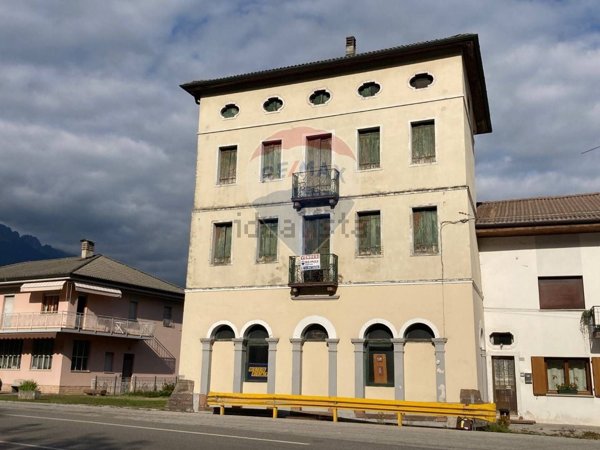 appartamento in vendita a Ponte nelle Alpi in zona La Secca