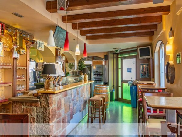 negozio in vendita a Ponte nelle Alpi in zona Polpet