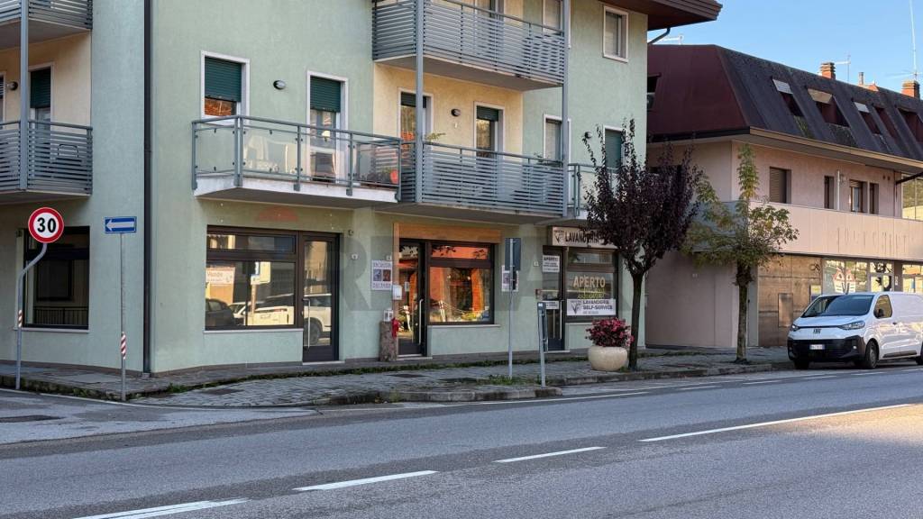 negozio in vendita a Ponte nelle Alpi