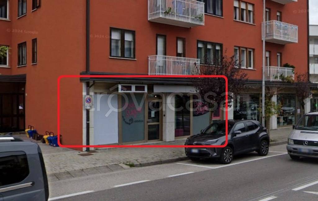 negozio in vendita a Ponte nelle Alpi