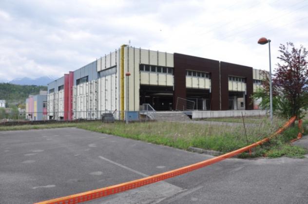 negozio in vendita a Ponte nelle Alpi