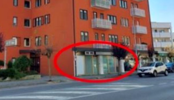 negozio in vendita a Ponte nelle Alpi in zona Polpet