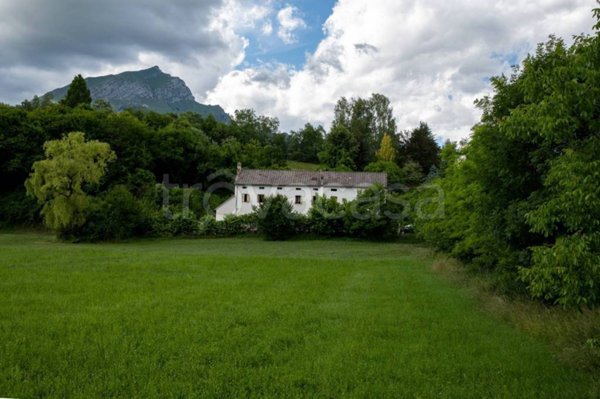 terreno agricolo in vendita a Ponte nelle Alpi in zona Cugnan
