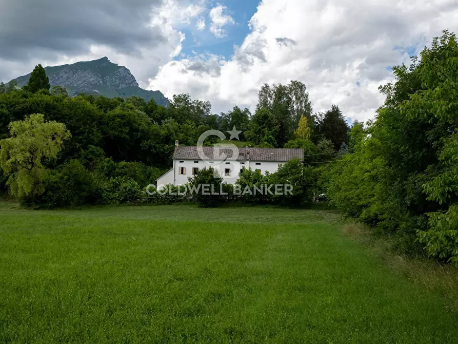 casa indipendente in vendita a Ponte nelle Alpi in zona Cugnan