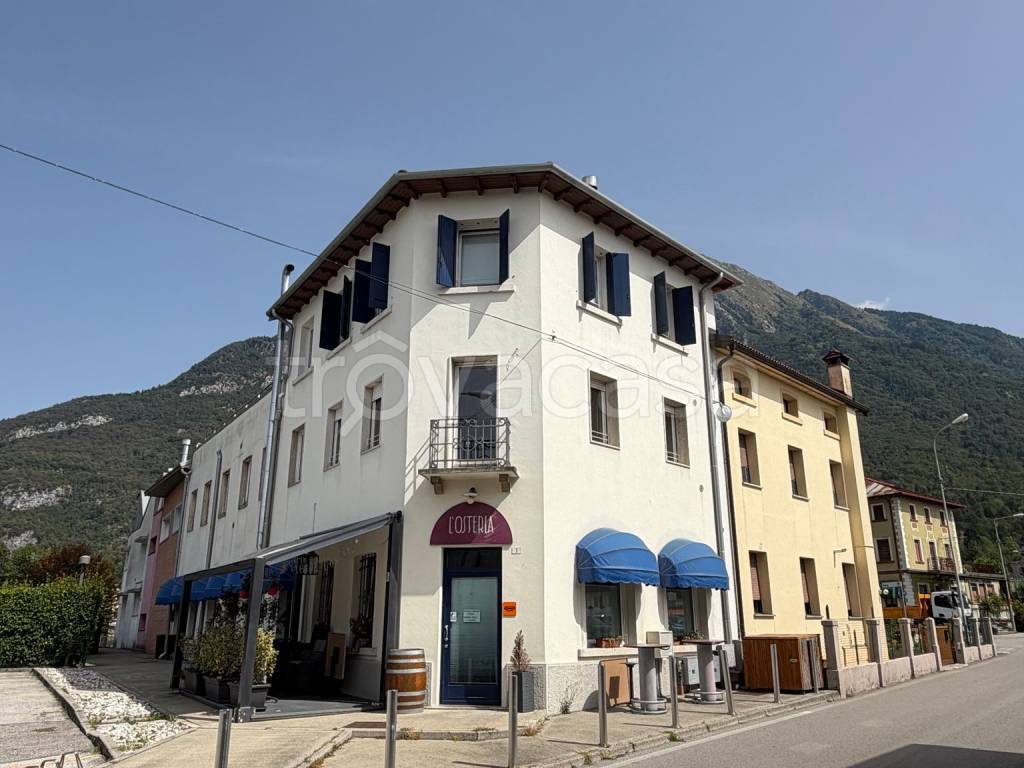 appartamento in vendita a Ponte nelle Alpi in zona Cugnan