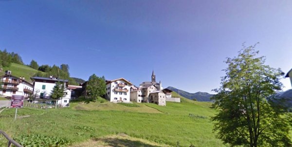 appartamento in vendita a Rocca Pietore in zona Laste
