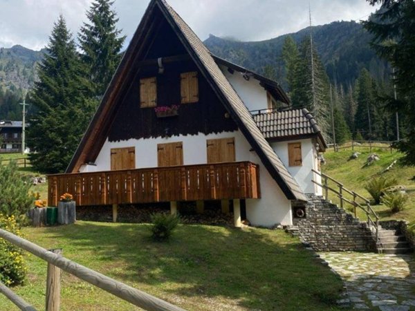 casa indipendente in vendita a Rocca Pietore in zona Malga Ciapela