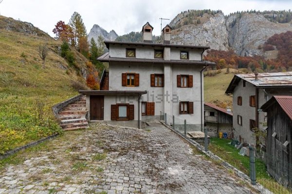 appartamento in vendita a Rocca Pietore in zona Sottoguda