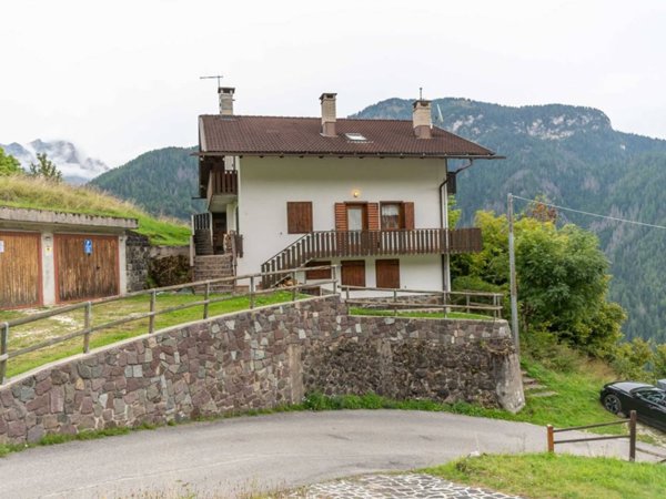 appartamento in vendita a Rocca Pietore in zona Caracoi