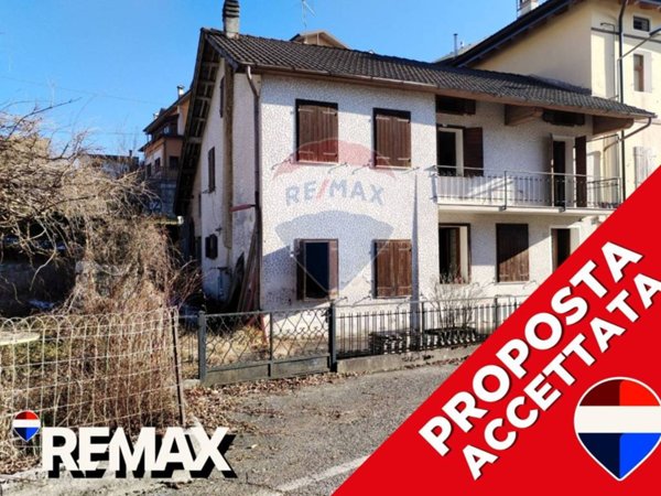 casa indipendente in vendita a San Gregorio nelle Alpi