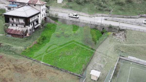 terreno edificabile in vendita a San Nicolò di Comelico