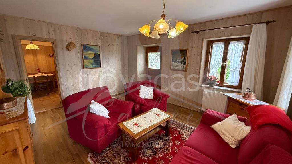 casa indipendente in vendita a San Nicolò di Comelico in zona Costa