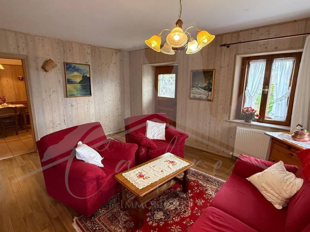 casa indipendente in vendita a San Nicolò di Comelico in zona Costa
