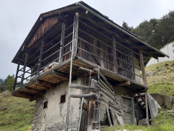 casa indipendente in vendita a San Pietro di Cadore in zona Costalta