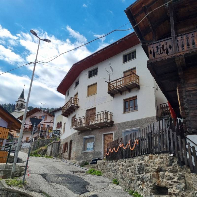 casa indipendente in vendita a San Pietro di Cadore in zona Costalta