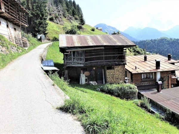 casa indipendente in vendita a San Pietro di Cadore in zona Costalta