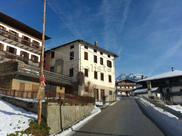 casa indipendente in vendita a San Pietro di Cadore