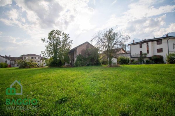 terreno edificabile in vendita a Santa Giustina