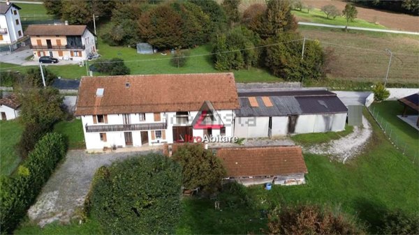 casale in vendita a Santa Giustina