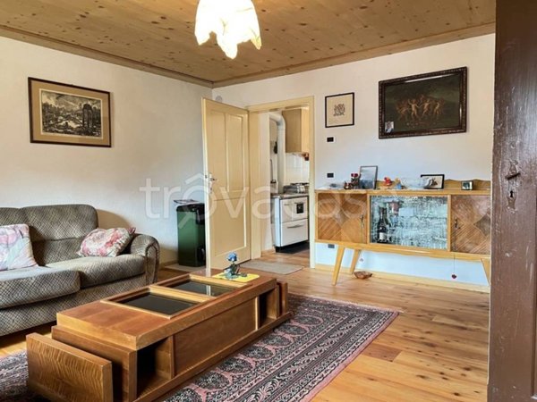 casa indipendente in vendita a San Tomaso Agordino in zona Celat