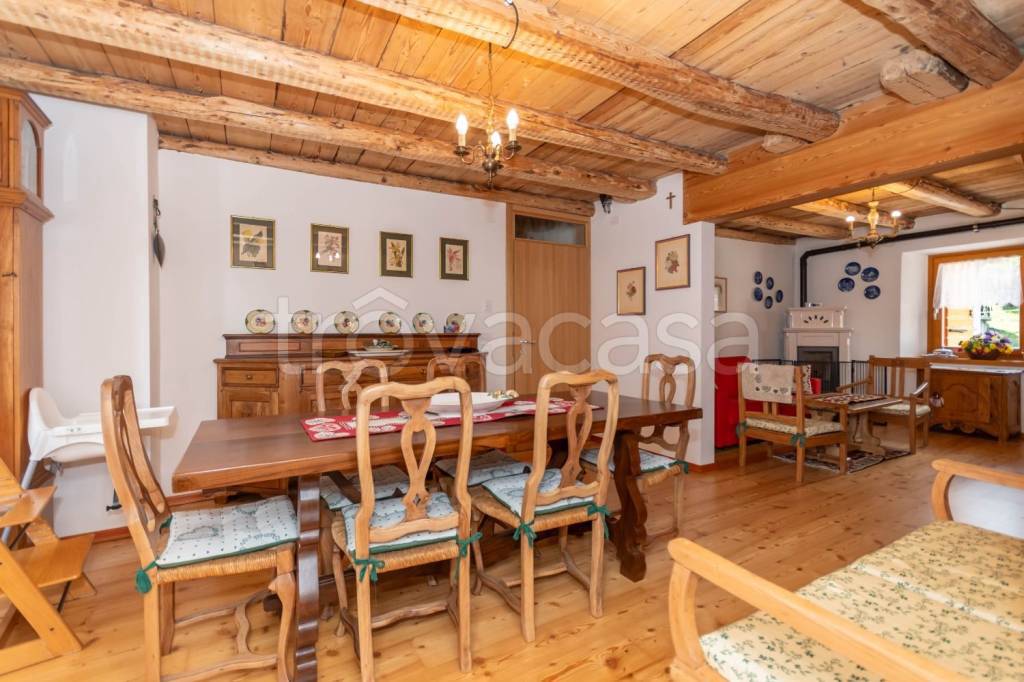 appartamento in vendita a San Tomaso Agordino in zona Celat