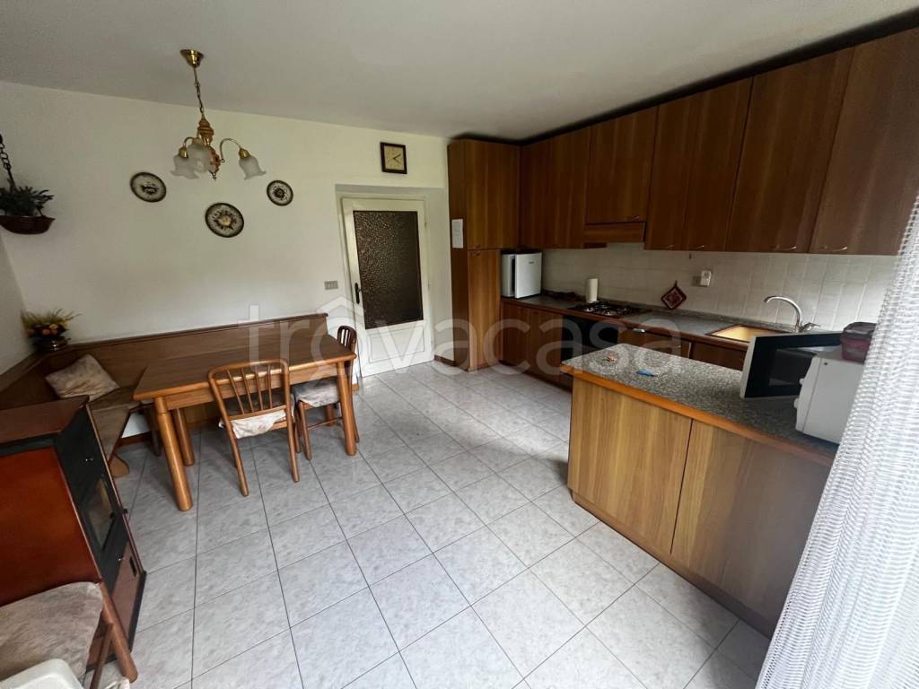 appartamento in vendita a Santo Stefano di Cadore in zona Campolongo