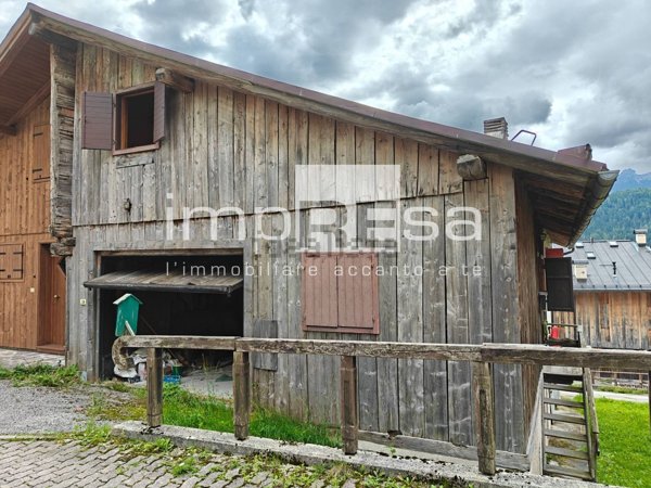 casa indipendente in vendita a San Vito di Cadore