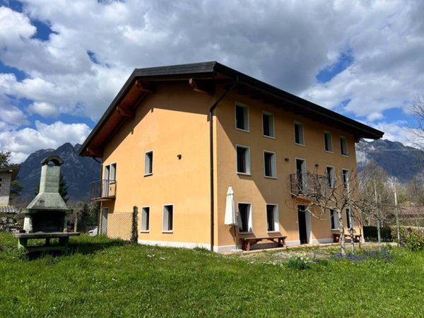 casa indipendente in vendita a Sedico in zona Roe Alte