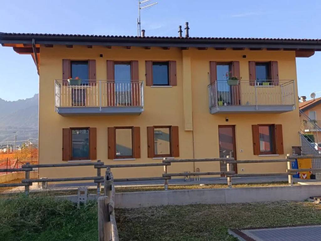 appartamento in vendita a Sedico in zona Longano